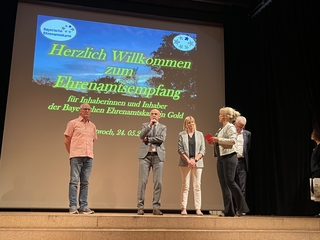 3B0A8300 3A9F 4249 97A6 2498AC14875A